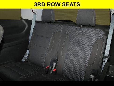 Used 2023 GMC Acadia SLE w/ Driver Convenience Package AWD/4WD image 13