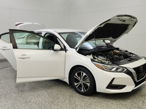 Used 2022 Nissan Sentra SV FWD image 9