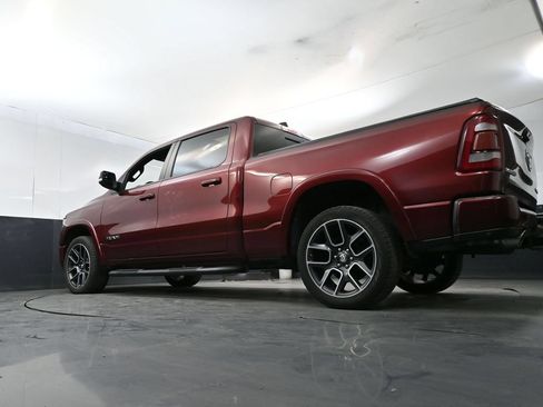 Used 2019 RAM 1500 Laramie AWD/4WD image 21