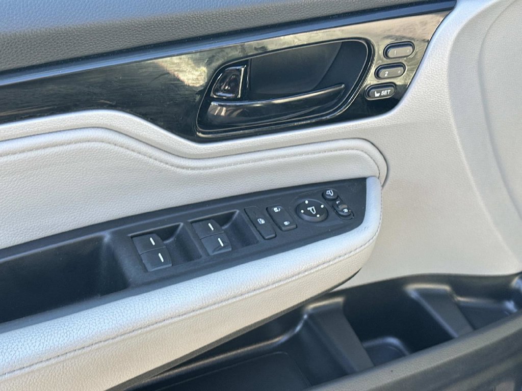 Used 2023 Honda Odyssey Elite image 17