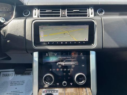 Used 2019 Land Rover Range Rover HSE AWD/4WD image 16