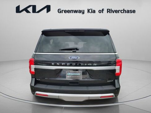 Used 2024 Ford Expedition Max XLT image 6
