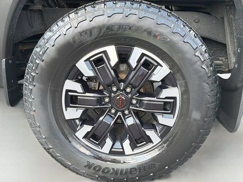 Used 2023 Nissan Frontier PRO-4X w/ Pro Convenience Package AWD/4WD image 28