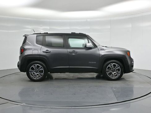Used 2017 Jeep Renegade Limited FWD image 24