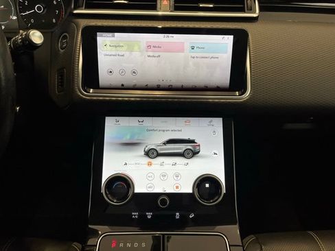 Used 2020 Land Rover Range Rover Velar S AWD/4WD image 36
