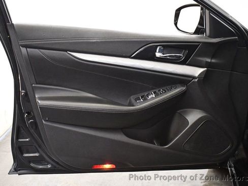 Used 2017 Nissan Maxima 3.5 SV image 7