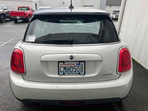 Used 2014 MINI Cooper 2-Door Hardtop image 6
