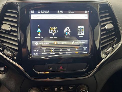 Used 2019 Jeep Cherokee Limited image 12