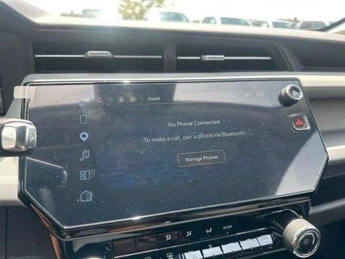 New 2027 Chevrolet Bolt LT FWD image 41