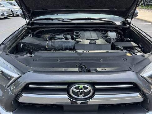 Used 2023 Toyota 4Runner Limited AWD/4WD image 24