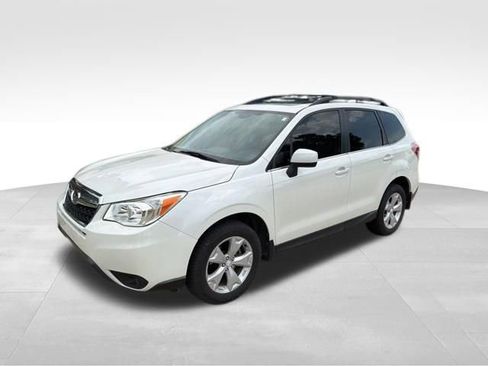 Used 2016 Subaru Forester 2.5i Limited AWD/4WD image 7