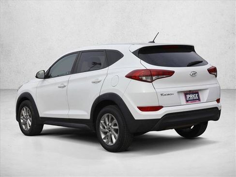 Used 2017 Hyundai Tucson SE image 7