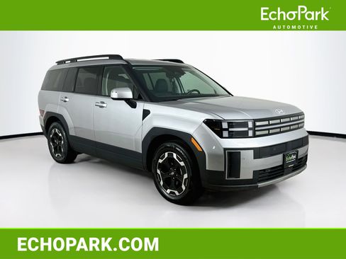 Used 2026 Hyundai Santa Fe SEL FWD image 1