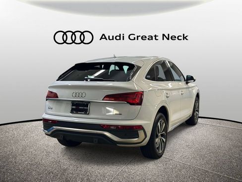 Used 2023 Audi Q5 2.0T Premium w/ Convenience Package AWD/4WD image 8