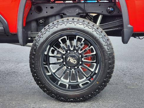 Used 2025 Chevrolet Silverado 2500 LT w/ Trail Boss Package image 11