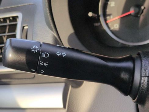 Used 2017 Subaru Forester 2.5i Premium w/ All-Weather Package image 28