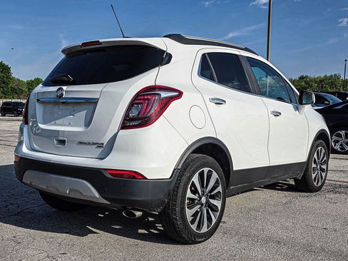 Used 2021 Buick Encore Preferred w/ Safety Package image 6