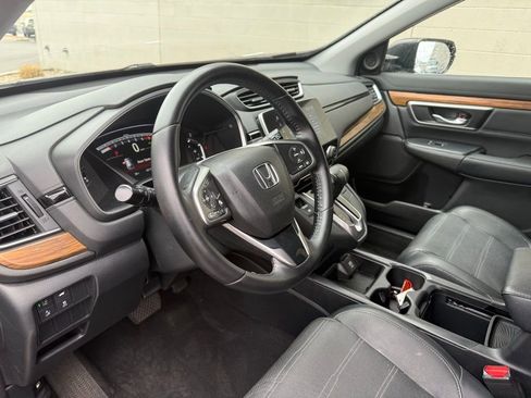Used 2017 Honda CR-V Touring image 19