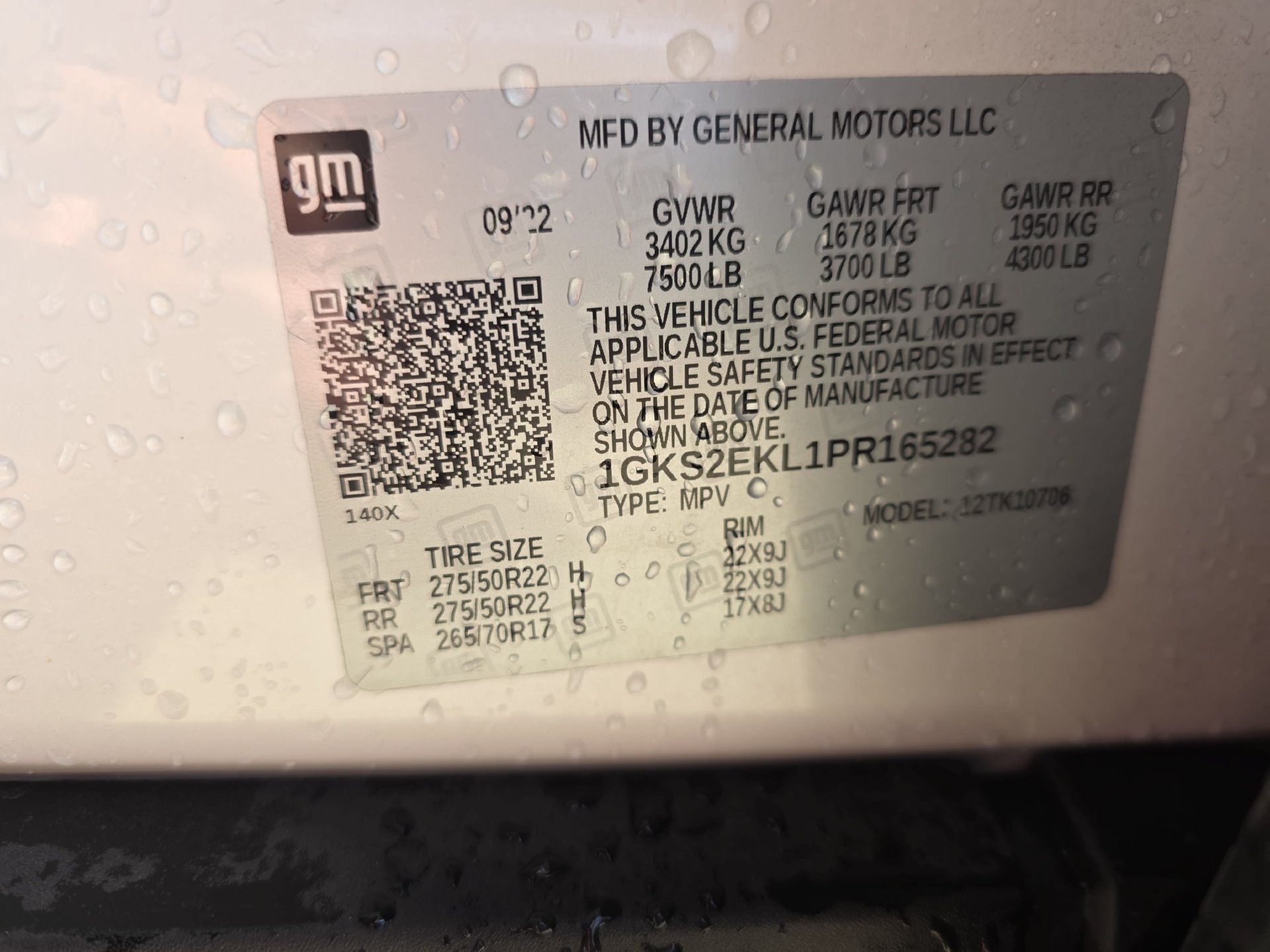 Used 2023 GMC Yukon Denali Ultimate AWD/4WD image 34