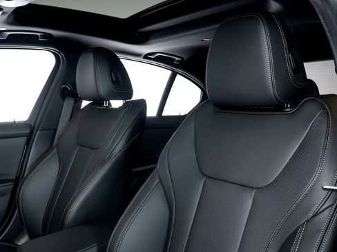 Used 2024 BMW M340i xDrive w/ Driving Assistance Package image 18