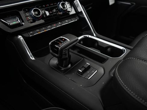 New 2026 GMC Sierra 1500 Denali AWD/4WD image 25