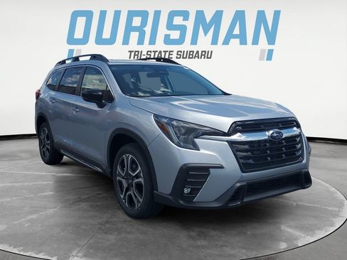 New 2026 Subaru Ascent Limited AWD/4WD image 1