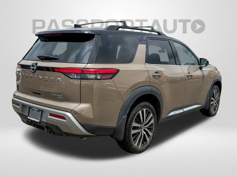 Certified 2023 Nissan Pathfinder Platinum AWD/4WD image 5