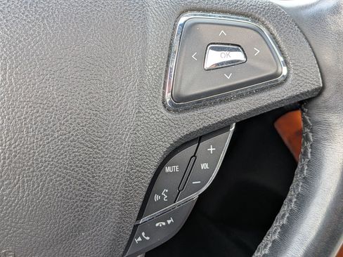 Used 2017 Lincoln MKX Reserve w/ Driver Assistance Package image 29