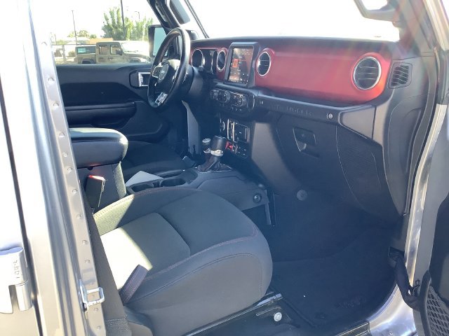 Used 2021 Jeep Wrangler Unlimited Rubicon AWD/4WD image 37