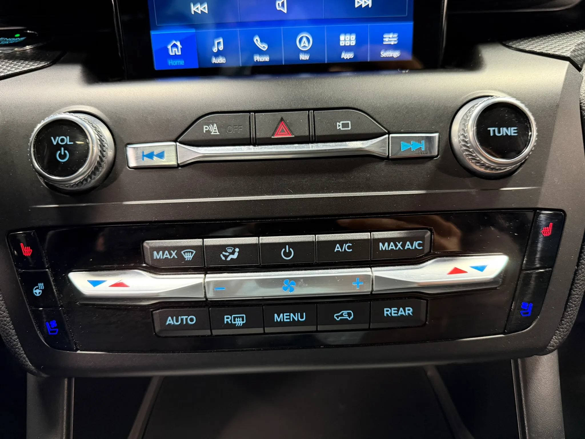 Used 2020 Ford Explorer ST w/ ST Street Pack AWD/4WD image 21