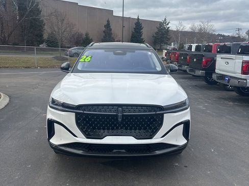 New 2026 Lincoln Nautilus Reserve w/ Jet Appearance Package image 2