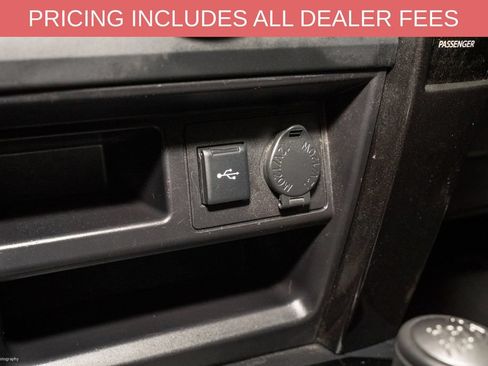 Used 2021 Toyota 4Runner TRD Off-Road Premium w/ Moonroof Package AWD/4WD image 15