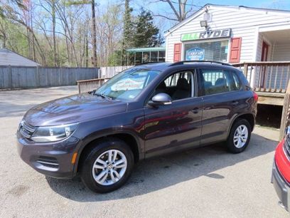 Used 2016 Volkswagen Tiguan SE