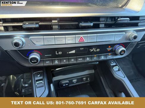 Used 2025 Kia Telluride S AWD/4WD image 29