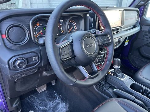 New 2026 Jeep Wrangler Moab image 3