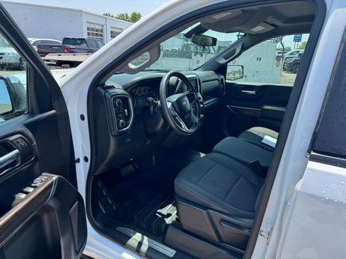 Used 2020 Chevrolet Silverado 1500 LT w/ Remote Start Package AWD/4WD image 6