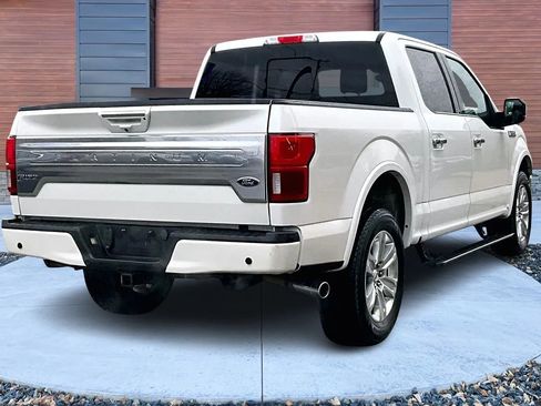 Used 2018 Ford F150 Platinum w/ Equipment Group 701A Luxury image 13