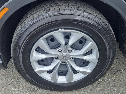 Certified 2025 Honda CR-V LX image 7