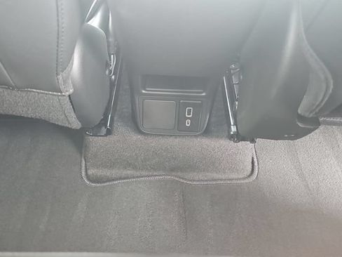 Used 2023 Buick Encore GX Select w/ Safety Package II FWD image 24
