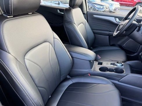 New 2026 Ford Escape Platinum w/ Premium Technology Package image 24