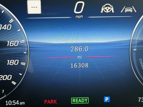 Used 2025 Mercedes-Benz E 53 AMG e 4MATIC Sedan image 27