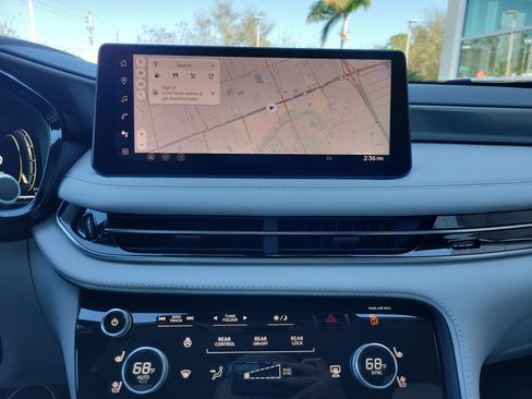 New 2026 INFINITI QX60 Luxe w/ Cargo Package image 25