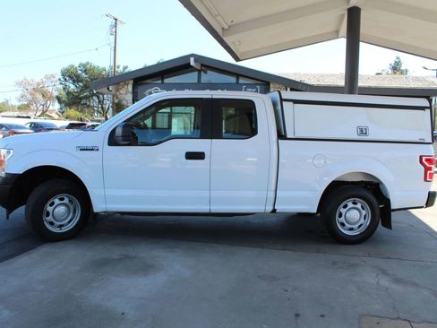 Used 2018 Ford F150 XL w/ Equipment Group 101A Mid RWD image 2