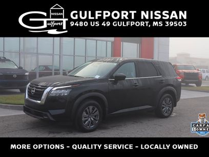Used 2025 Nissan Pathfinder S