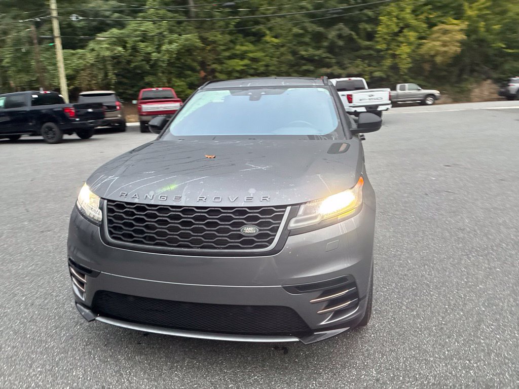 Used 2018 Land Rover Range Rover Velar R-Dynamic SE AWD/4WD image 4