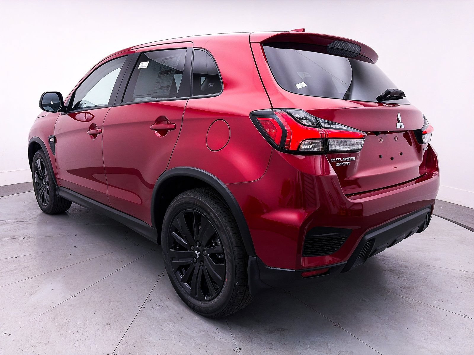 Used 2026 Mitsubishi Outlander Sport LE AWD/4WD image 4