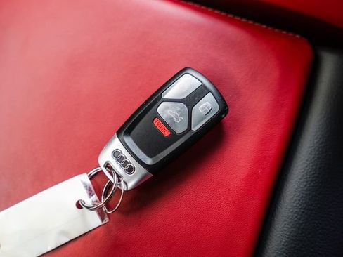 Used 2019 Audi SQ5 Premium Plus w/ Premium Plus Package image 91