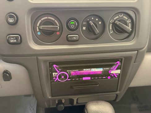 Used 2000 Mitsubishi Montero Sport XLS AWD/4WD image 43