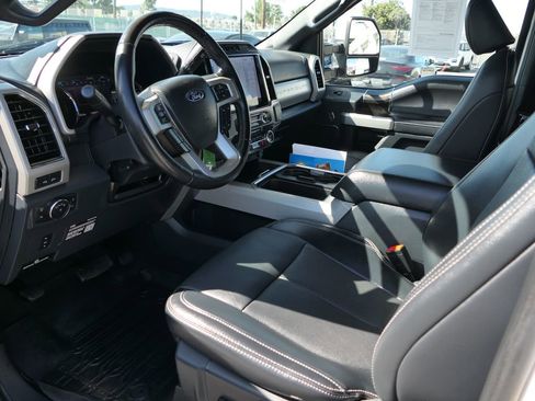 Used 2022 Ford F250 Lariat w/ Lariat Value Package AWD/4WD image 11