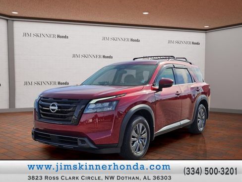 Used 2024 Nissan Pathfinder SV w/ Black Appearance Package FWD image 1